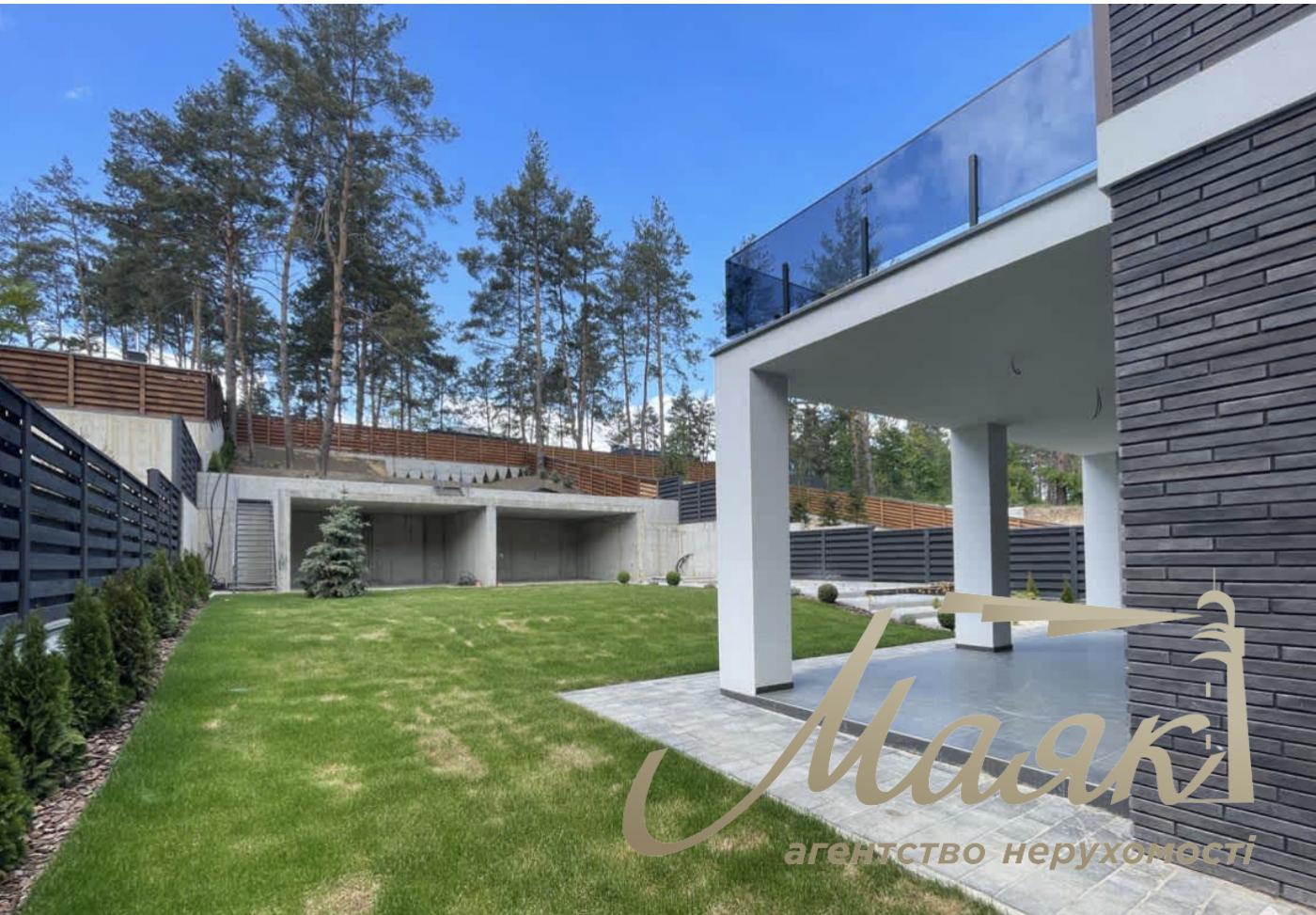 Продаж 2-х поверхового будинку 300м2 в КМ "Нова Ходосівка", Києво-Святошинський район