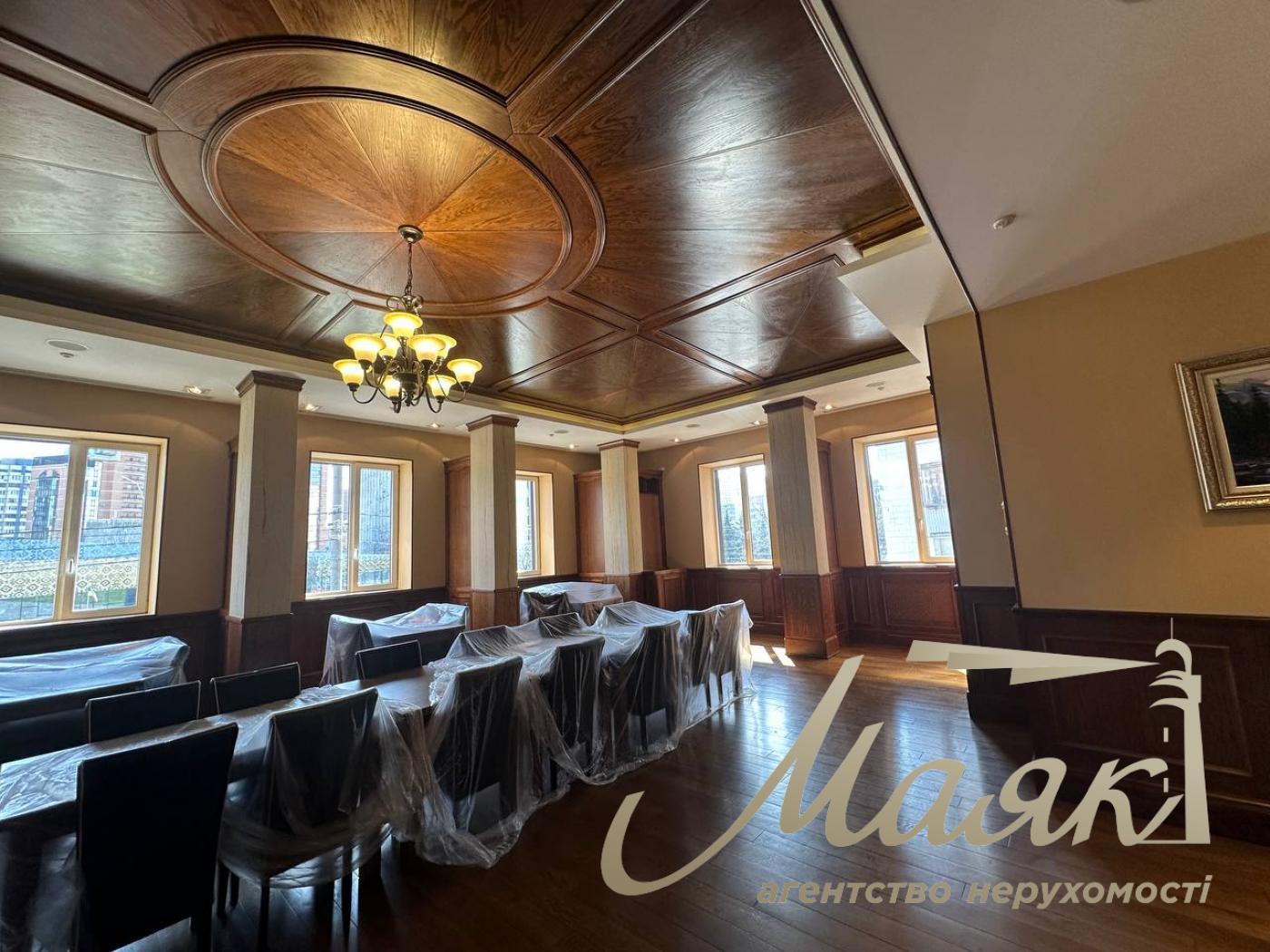 Rent of premises for a restaurant on Almazova St. 12, Pechersk