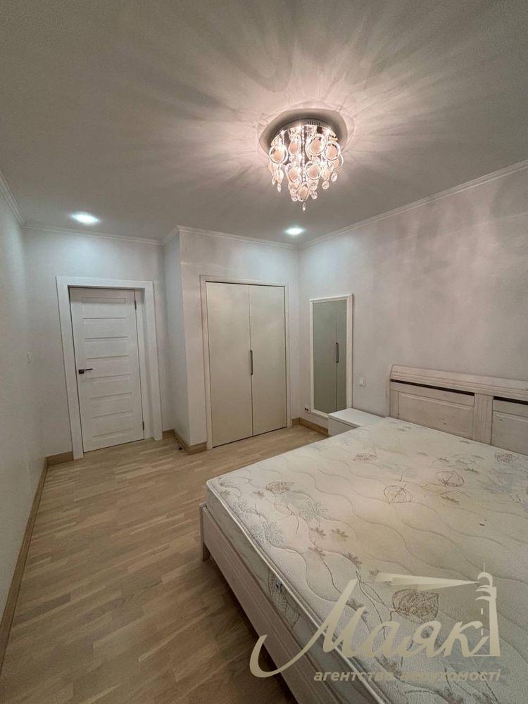 Продаж просторої 2-кімнатної квартири 86 м², ЖК Комфорт Таун, Дніпровський район, Київ.