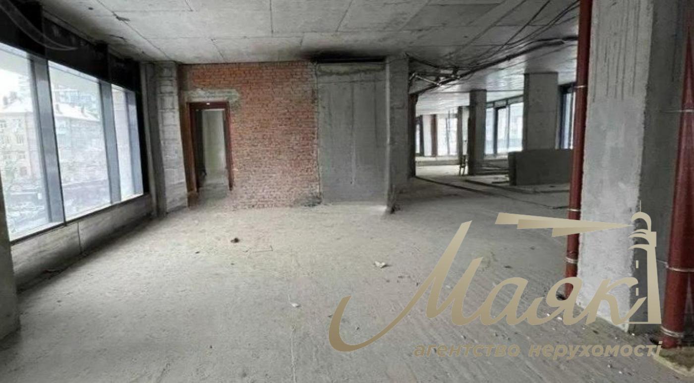 Аренда фасадного помещения 220м2 в ЖК Atlantic Residences Фасад Оренда