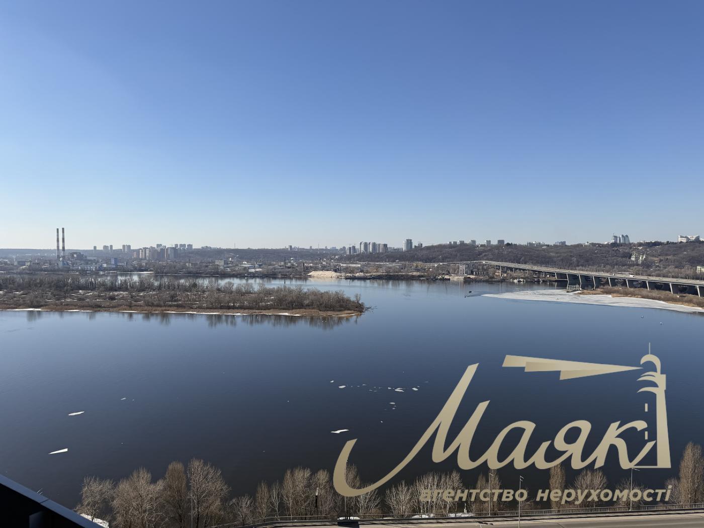 Продаж 2-кімнатної квартири з видом на Дніпро в ЖК GREAT, Осокорки, Київ.