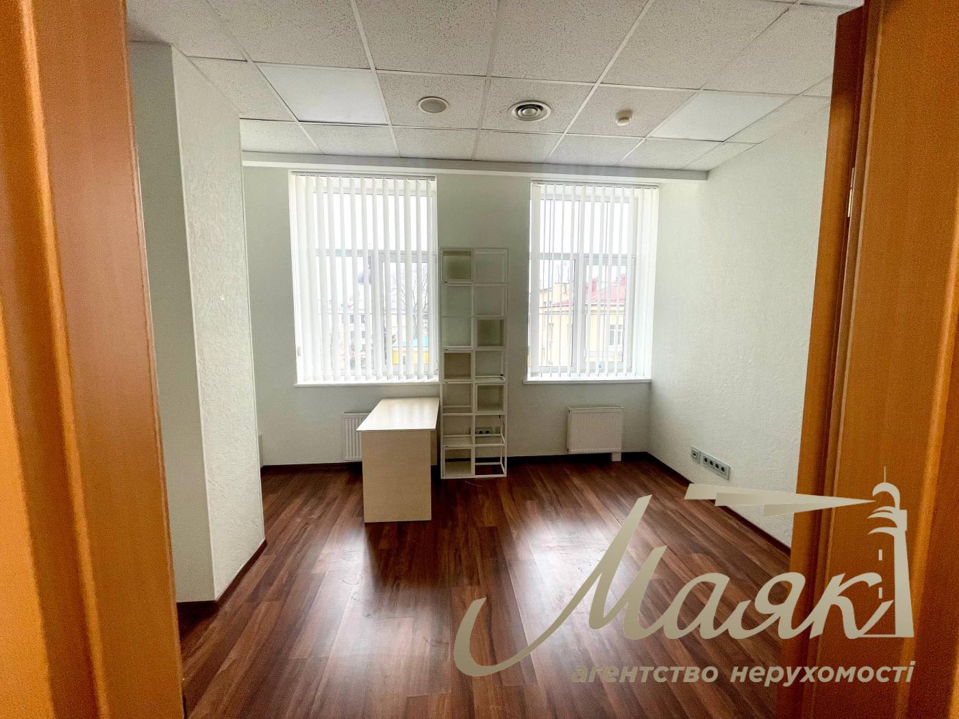 Оренда офісу 260м2 БЦ ILLINSKY вул. Іллінська 8, Поділ, Київ