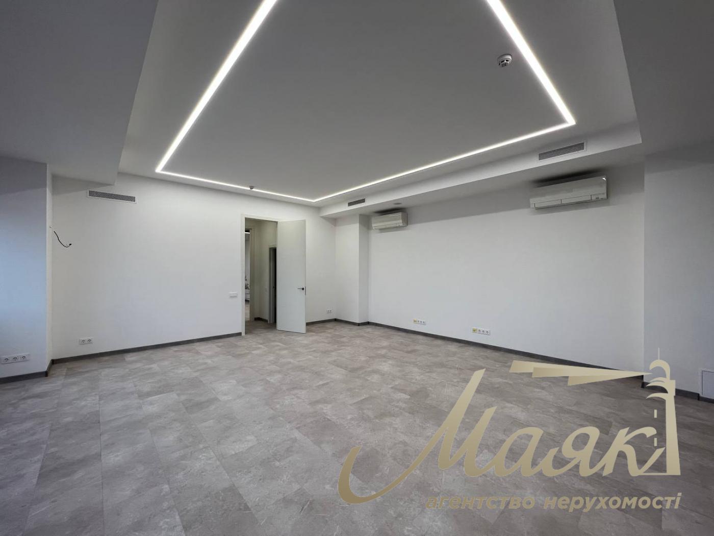 Office for rent with renovation 400m2, Verkhniy Val, Podol