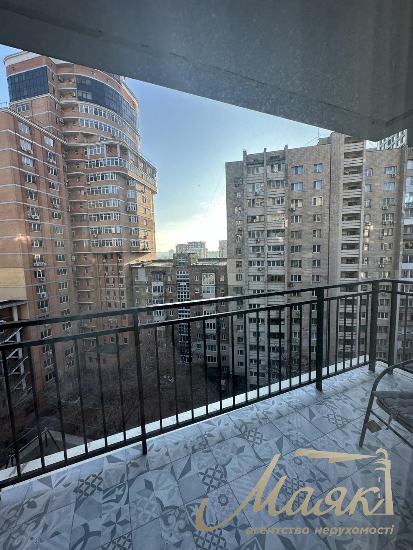 Оренда 3-кімнатної квартири ЖК Кардинал вул. Барбюса Анрі 28а