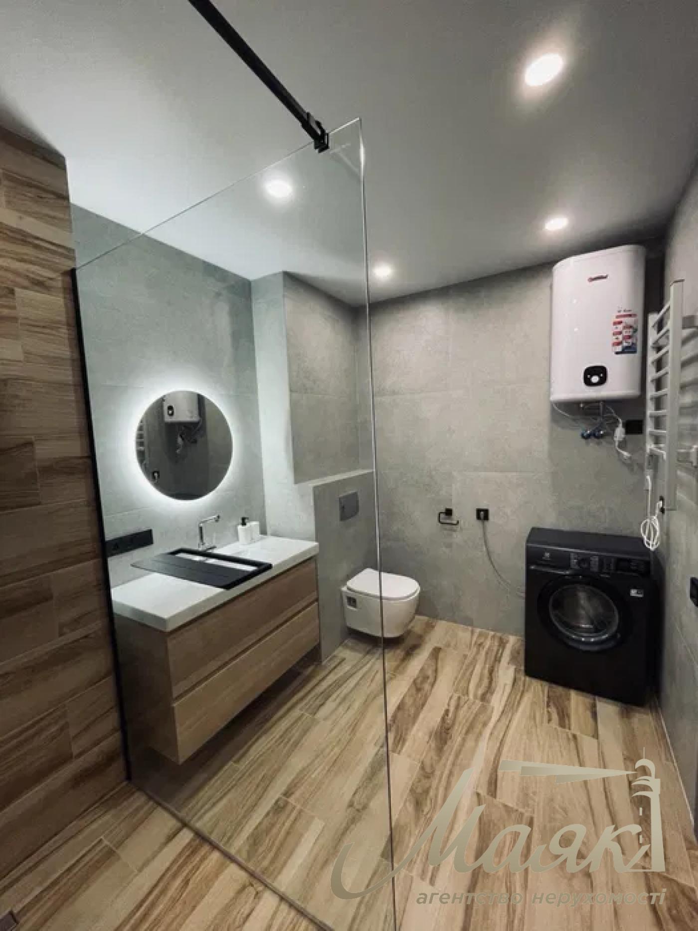 Оренда 1к квартири - студії 60 м², вул. Ділова, метро Олімпійська