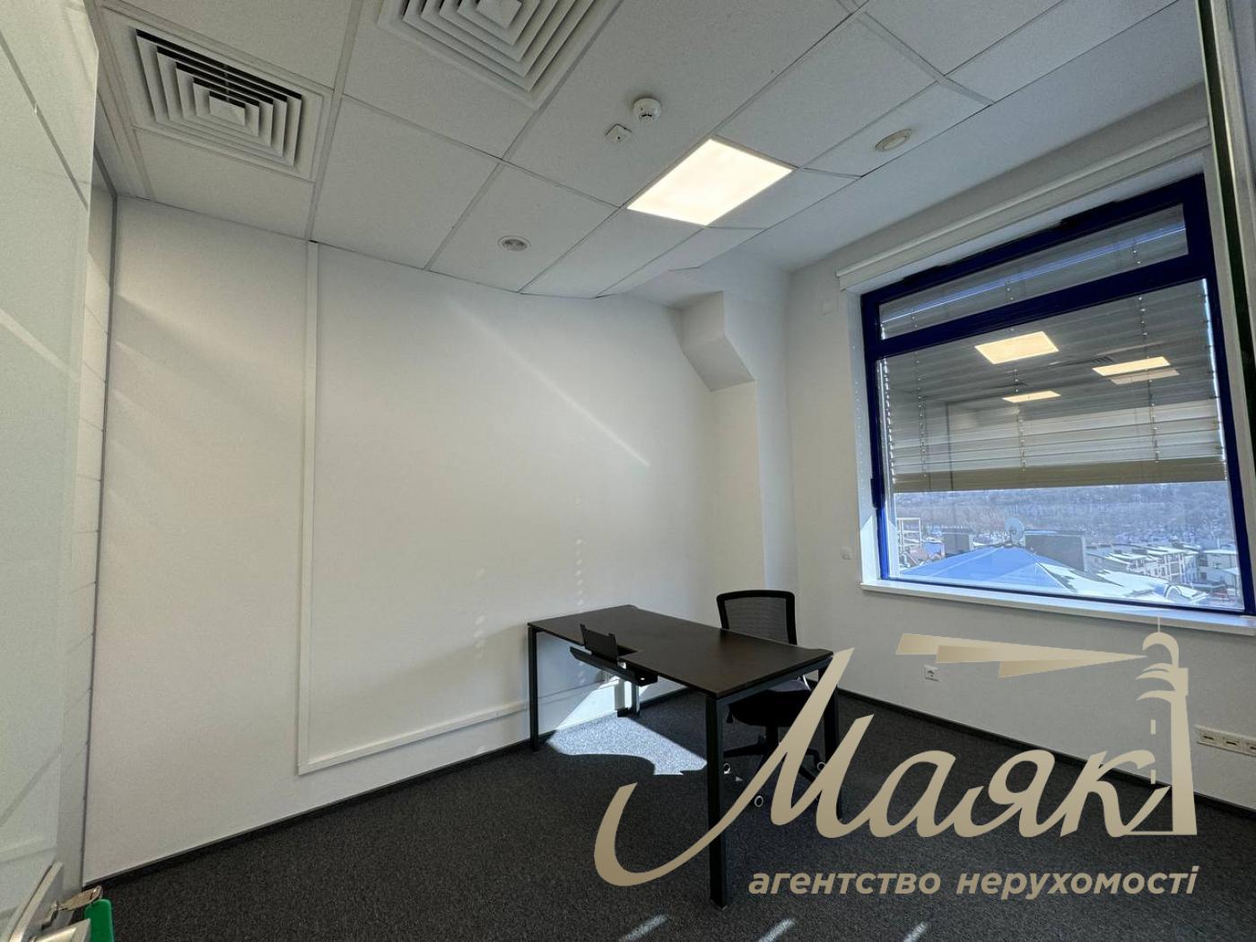 Office for rent 924m2 in BC Merx, Leipzigskaya St., Pechersk
