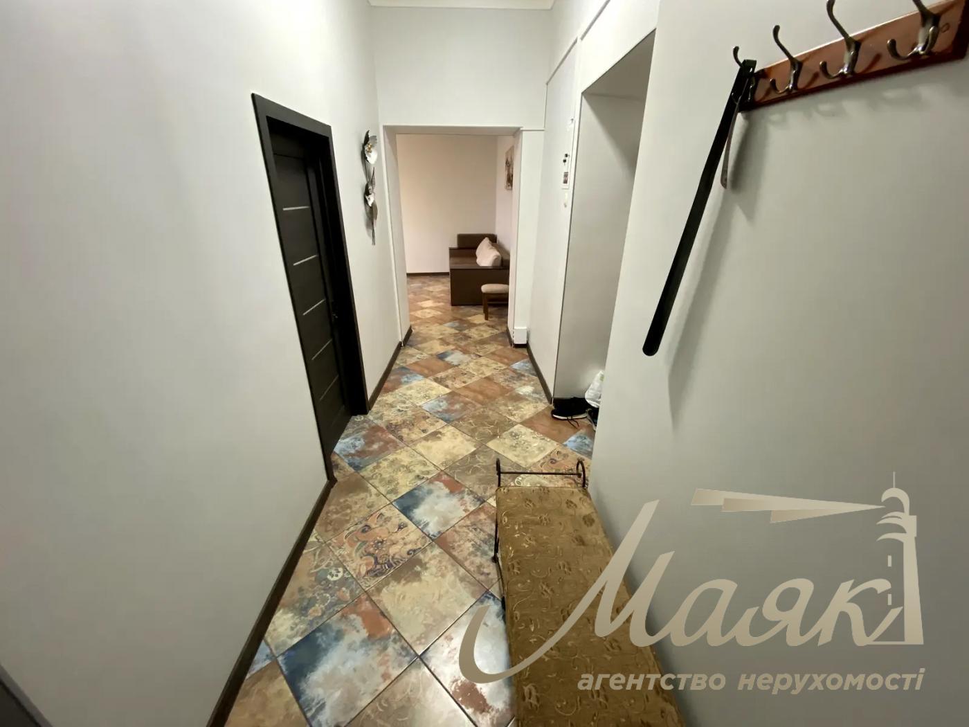 Аренда 3-комнатной квартиры ул. Софиевская 1/2, Майдан Независимости, Центр