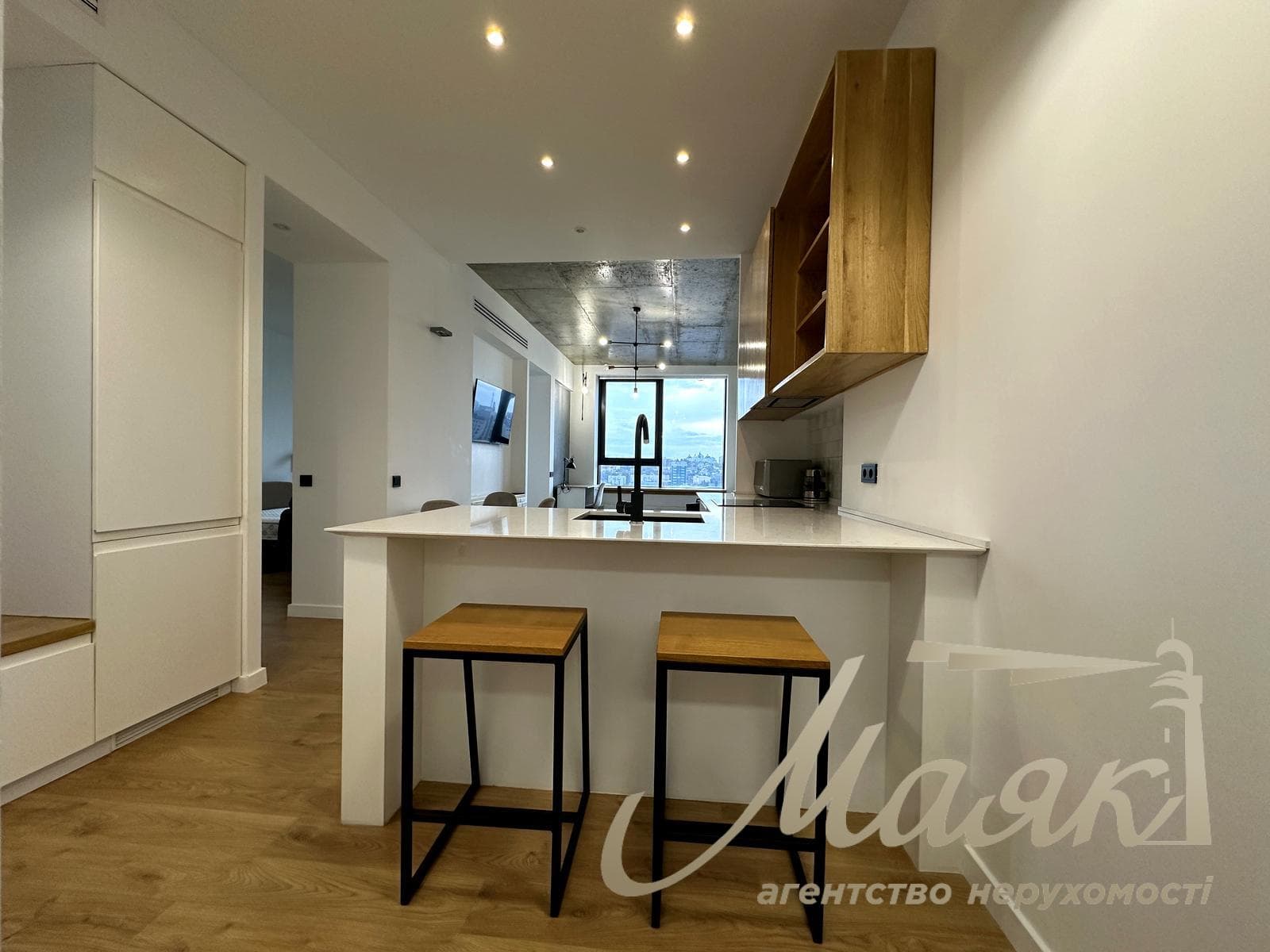 2-Bedroom Apartment for Rent in the Tetris Hall Residential Complex, Delovaya Street
