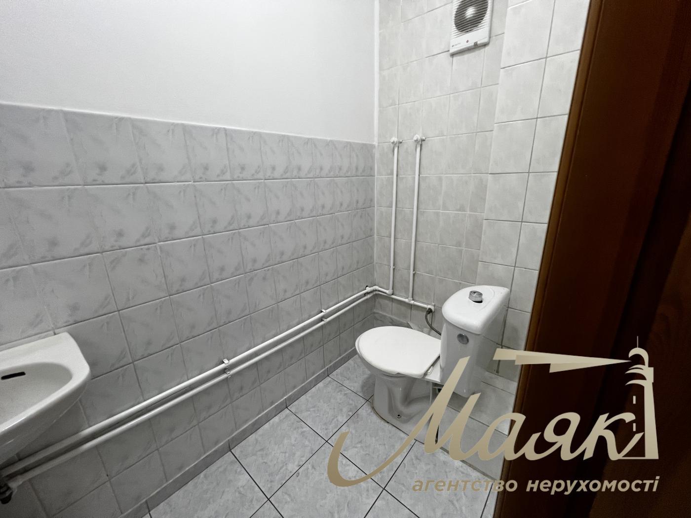 Office space for rent 160m2, Antonovicha st. 103A, Pechersk