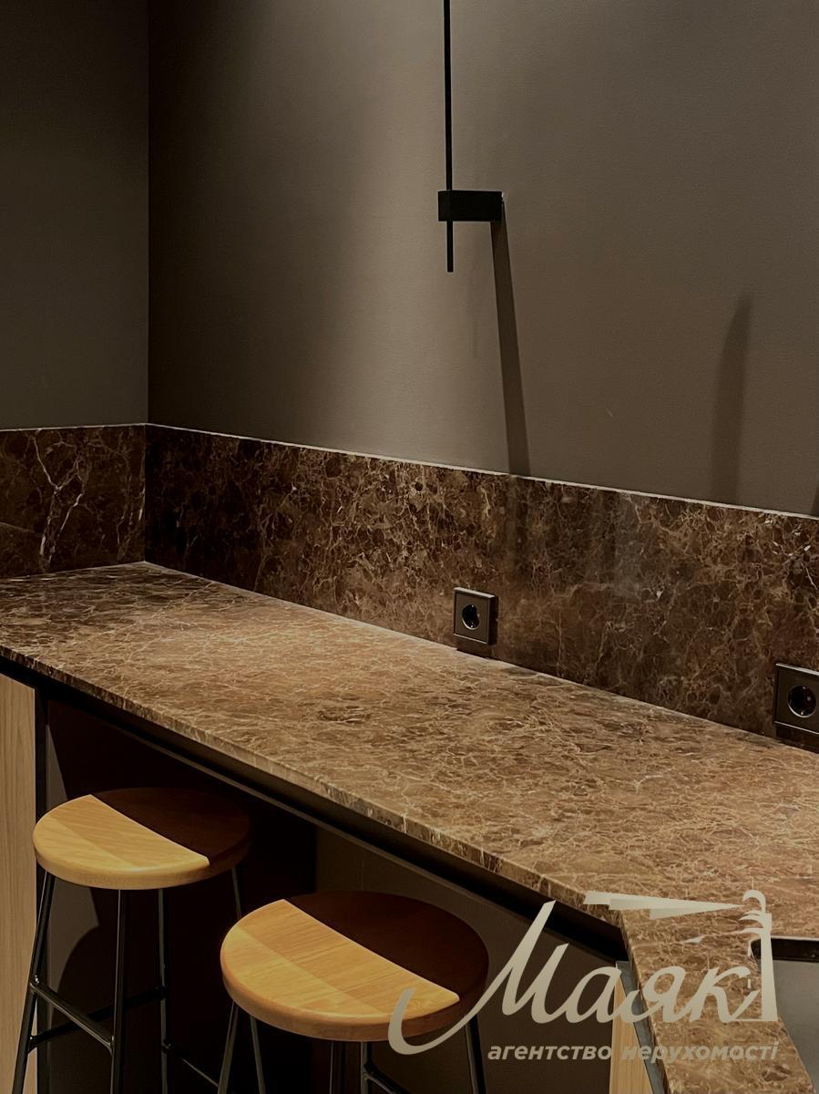 Продаж офісу преміум-класу 162 м² у БЦ Carnegie Tower, Київ