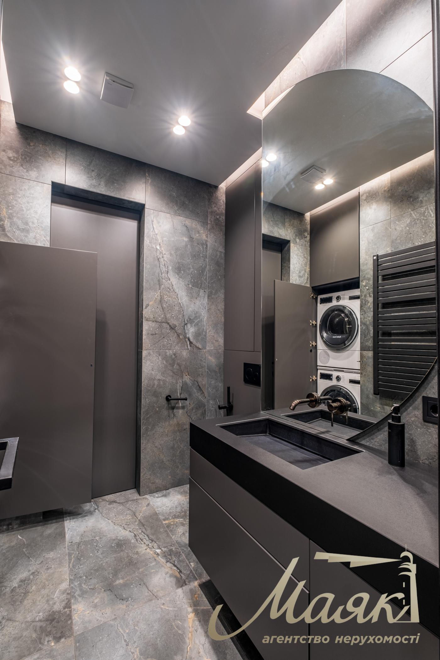 Продаж 1кімнатної квартири в ЖК "Новопечерські липки" ул. Драгомирова 15Б , Печерськ, Київ