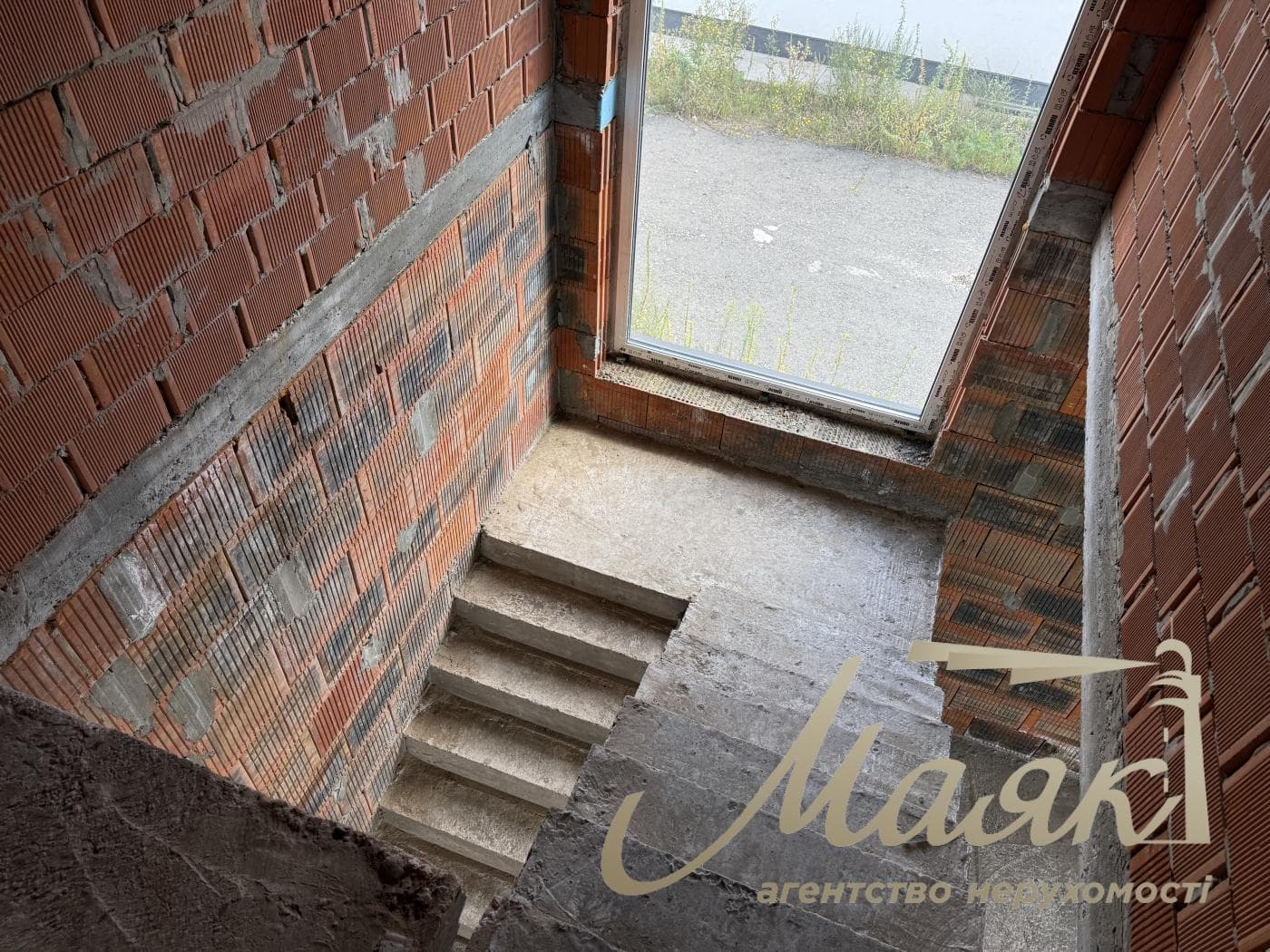 For Sale: 2-Story House (175 m²) in the village of Vyshenky, Kyiv Oblast, Boryspil District