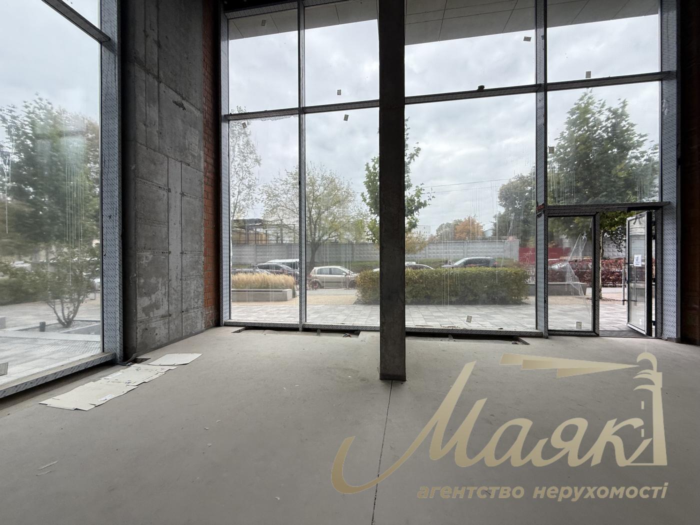 Продажа фасадного коммерческого помещения 244 м² в UNIT.Home, ул. Гарета Джонса/Семьи Хохловых, Шевченковский район.