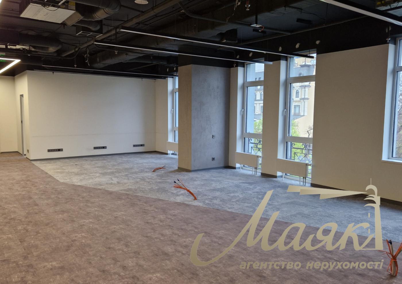 Аренда офиса 965м2, БЦ  Астарта, Подол