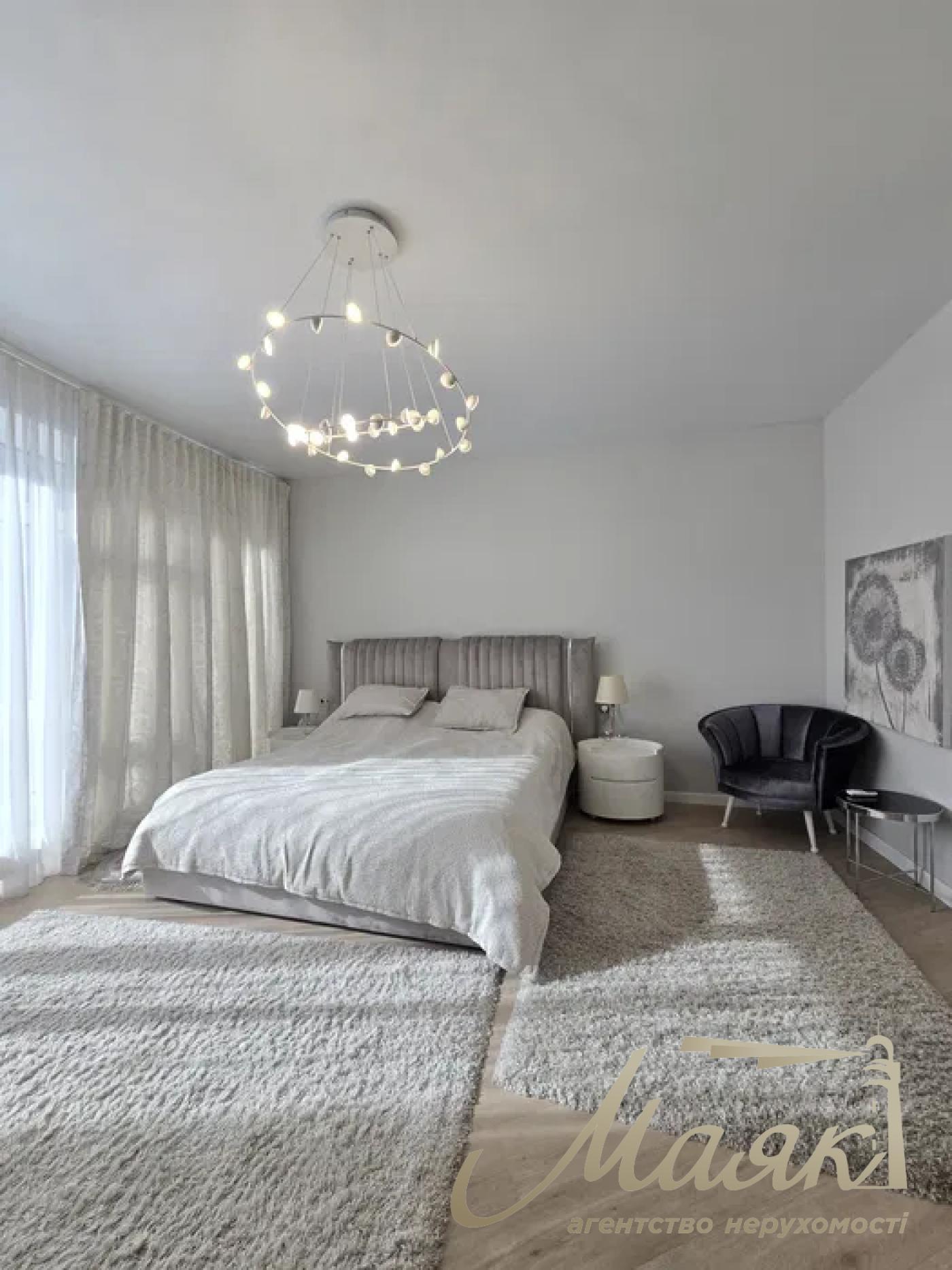 Продаж 4-кімнатної квартири ЖК Busov Hill, вул. Бусловська
