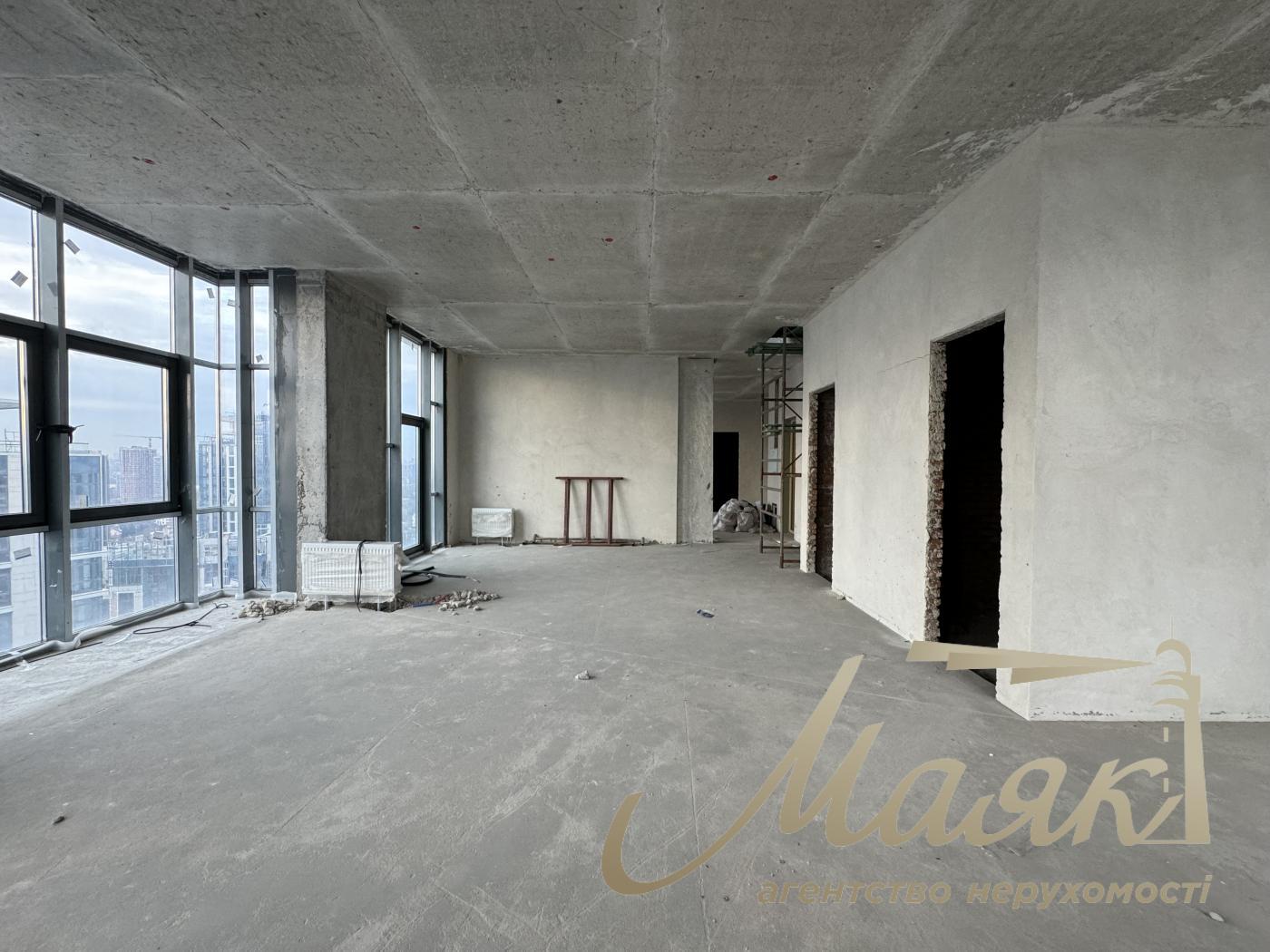 Sale of apartment/penthouse with view in residential complex Novopecherskie Lipki, Andreya Verkhoglyada street, Pechersky district, Kyiv