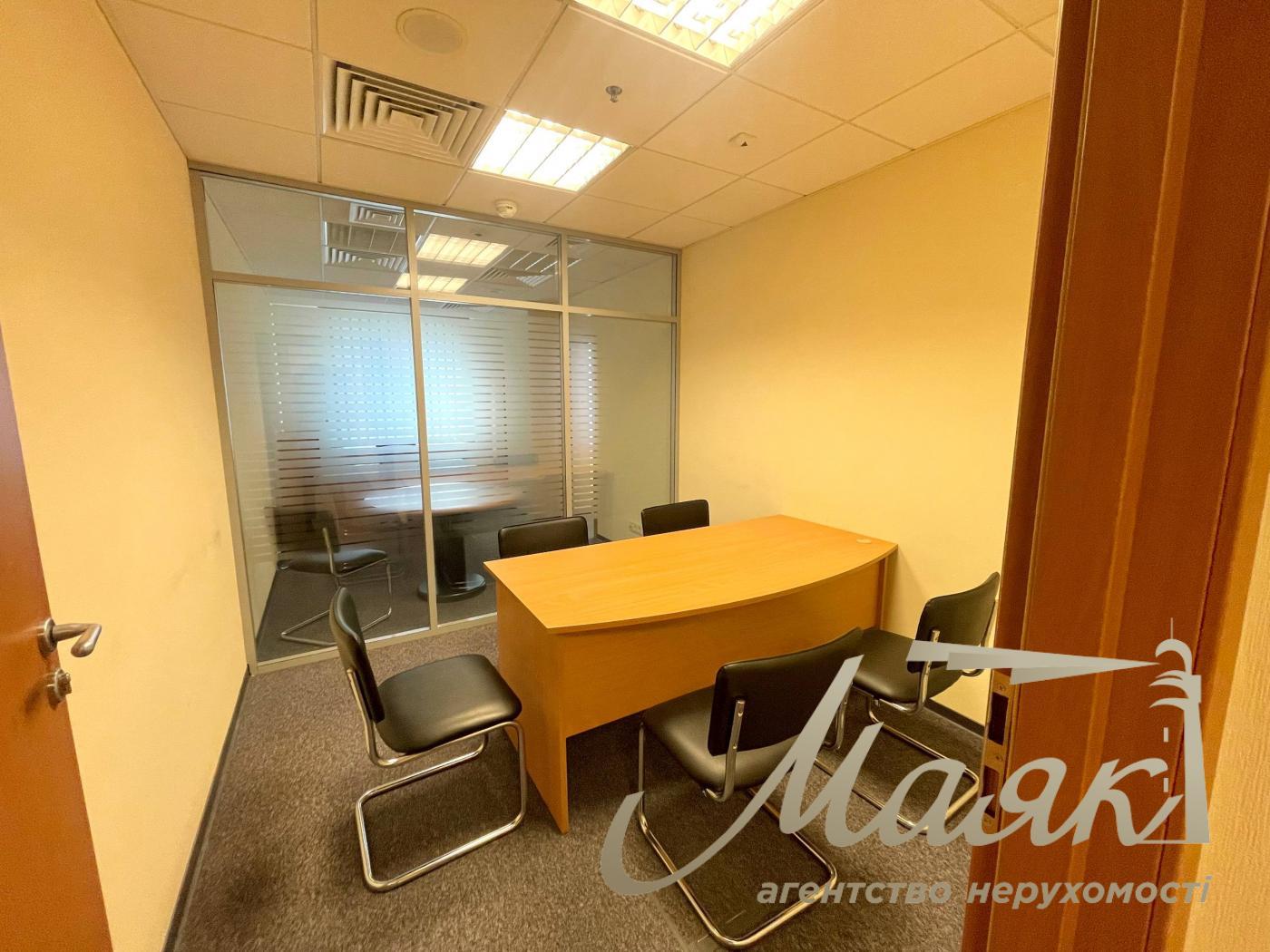 Rent office 68,6m2 BC Milenium Shevchenko district m. Golden Gate