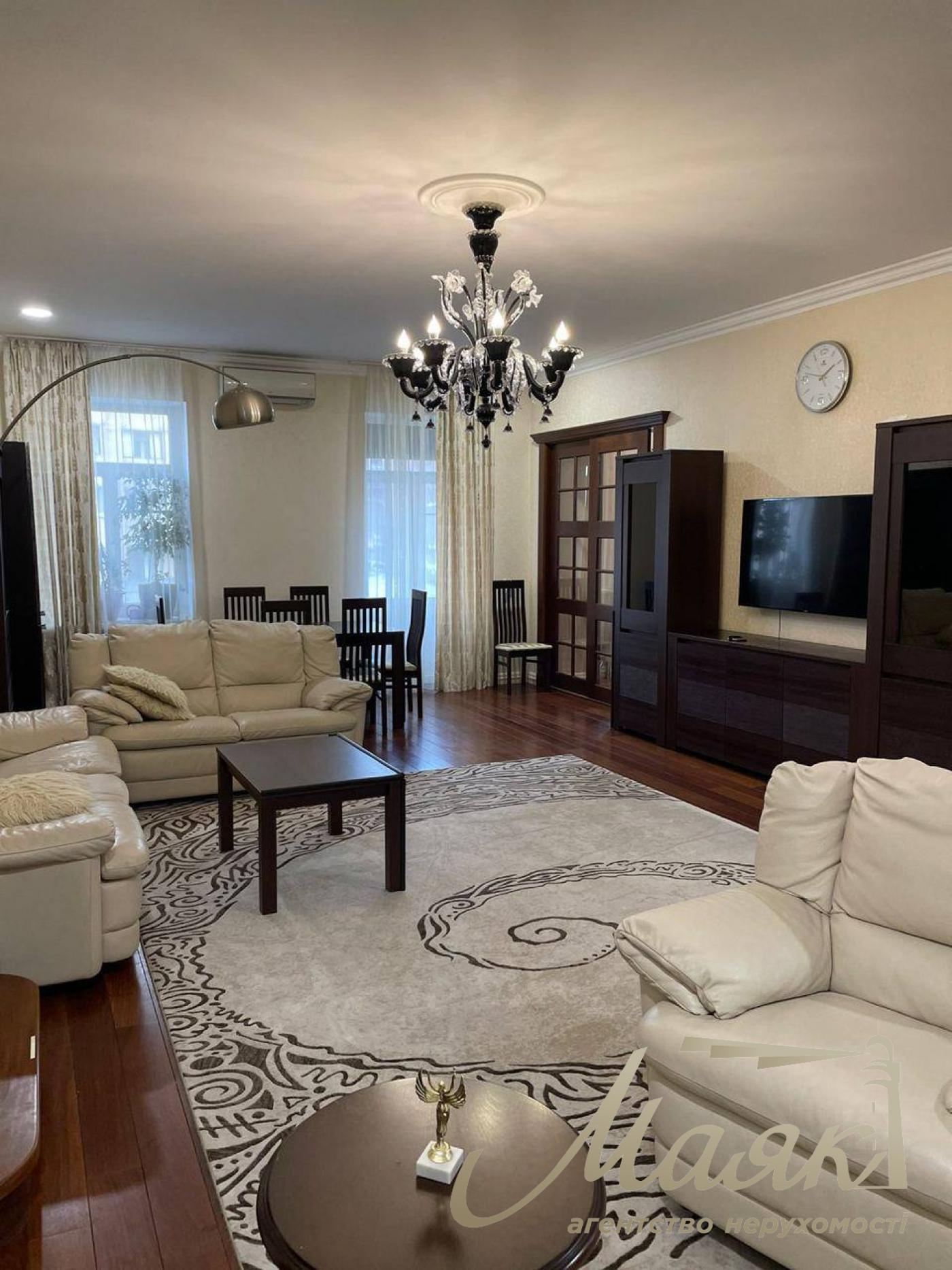 Rent 3-room apartment st. Saksaganskogo 63, Center
