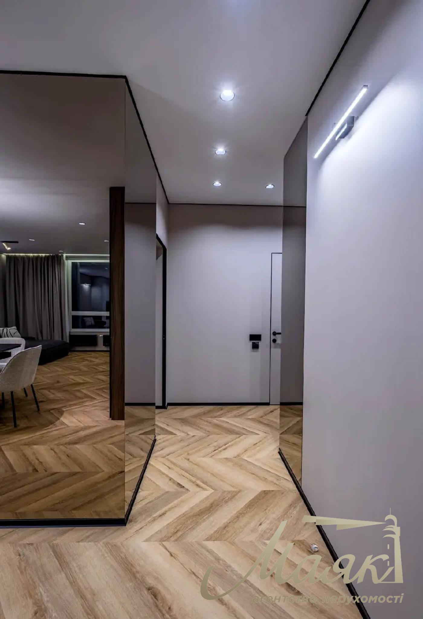 Продажа дизайнерской квартиры 74 м² в ЖК бизнесс класса White Lines, Голосеевский район, напротив парка