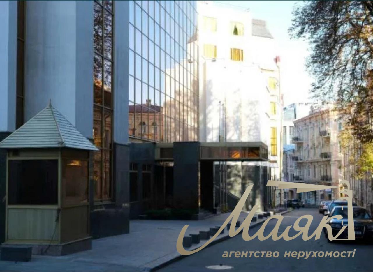 Sale of office building, lane Shevchenko, 12, Independence Square