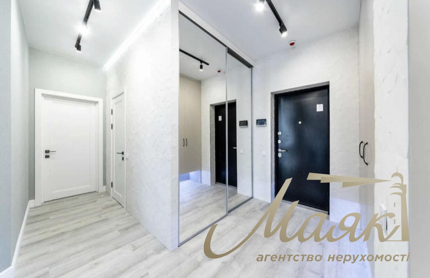 Rent 3k apartment 85m2 in elite residential complex Tetris Hall