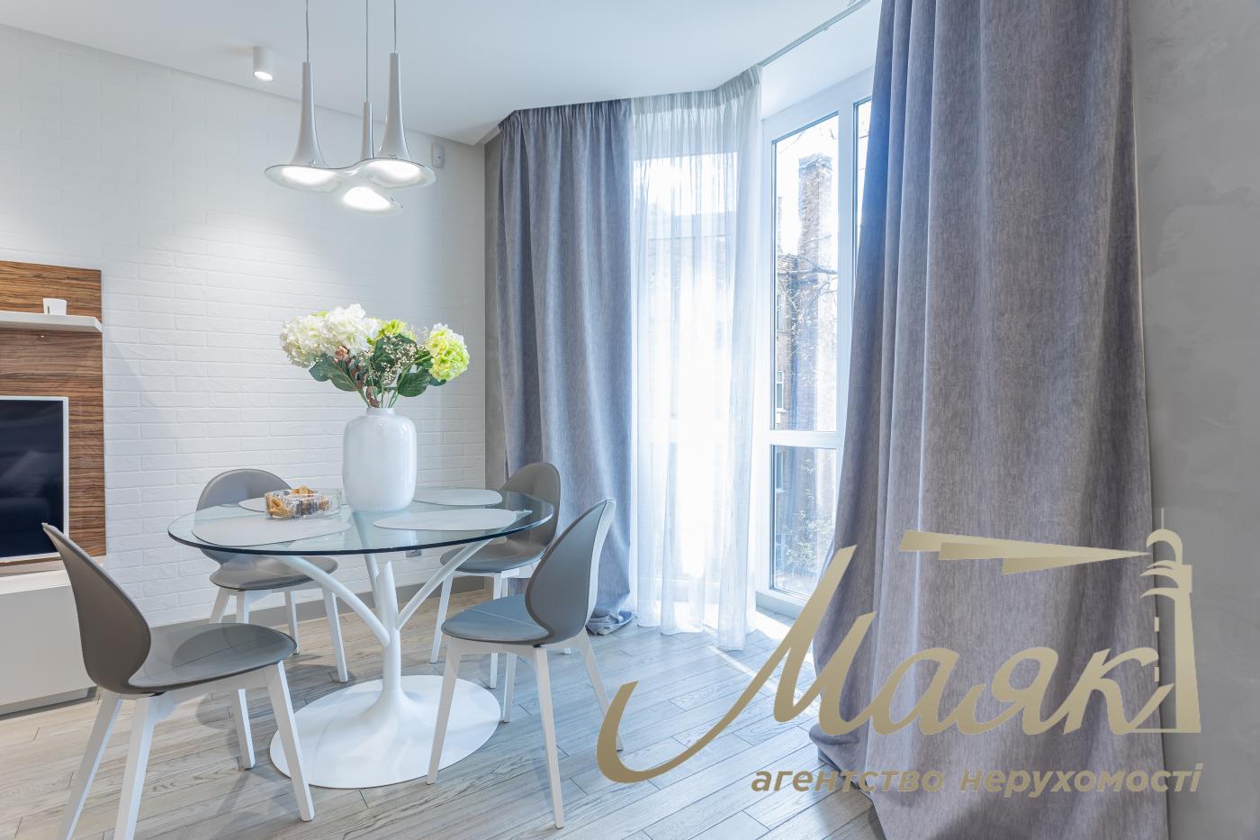 Продаж 3х-кімнатної квартири 108.3м2 вул. Коперника, Шевченківський район, Лук'янівка, Київ