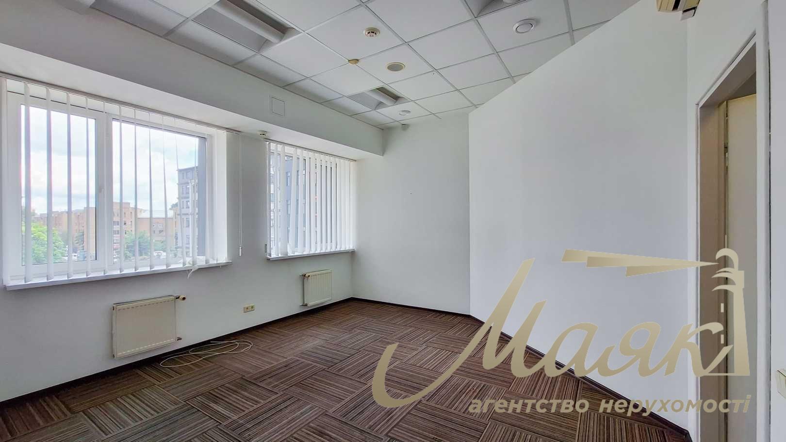 Office for rent in BC Business City, Center, 345 m2