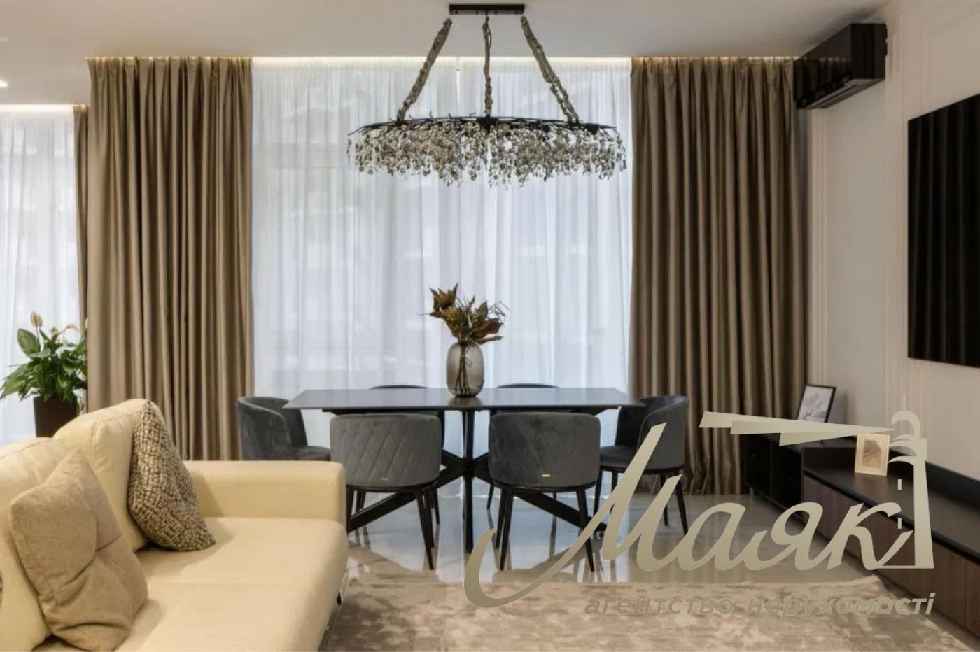 Продажа 3к квартиры 114 м2, ЖК Бульвар фонтанов, Печерск, Киев