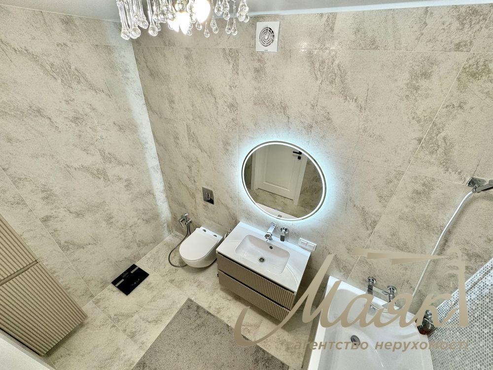 Оренда 2-х поверхового будинку 118м2, у КМ Beverly Hills