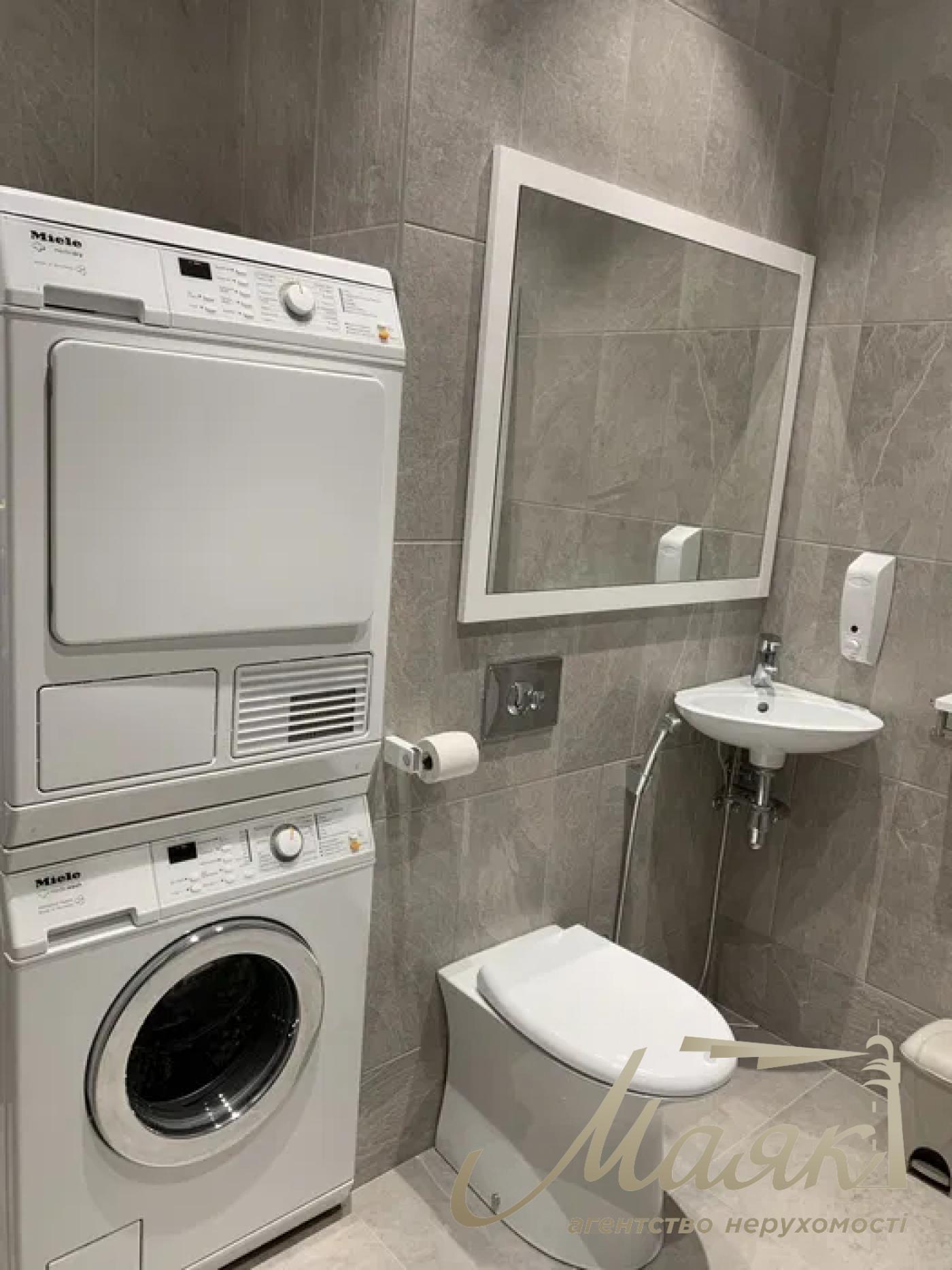 Оренда 3-кімнатної квартири ЖК Royal Tower, вул. Саксаганського