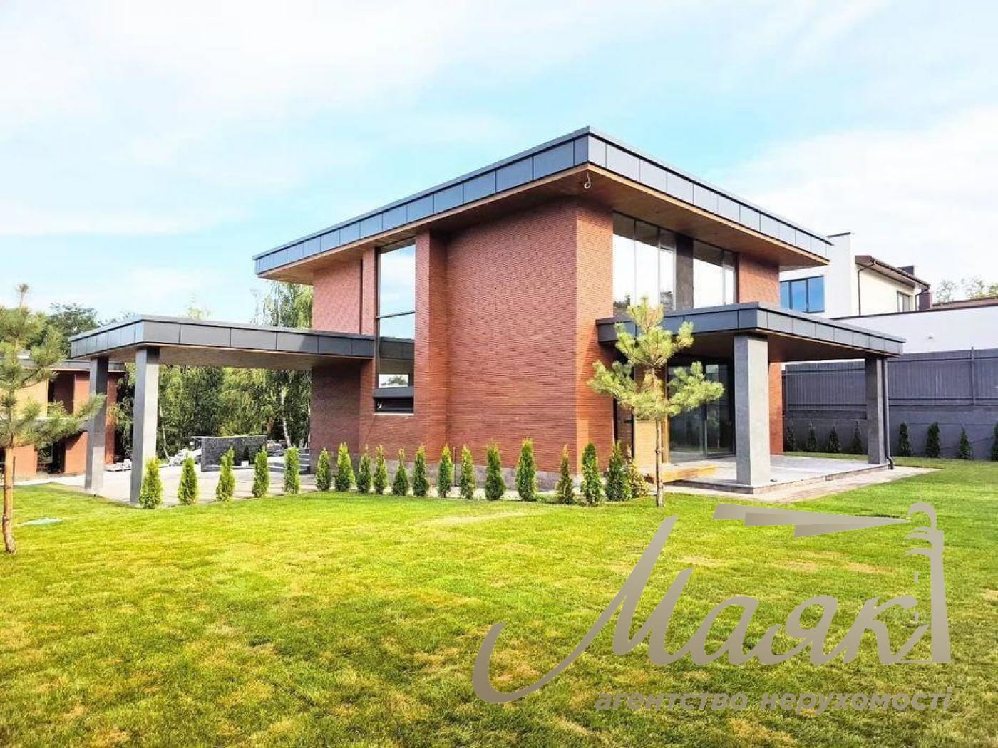 Sale of a house 220 m² in a closed KG, s. Lesniki, Obukhov district