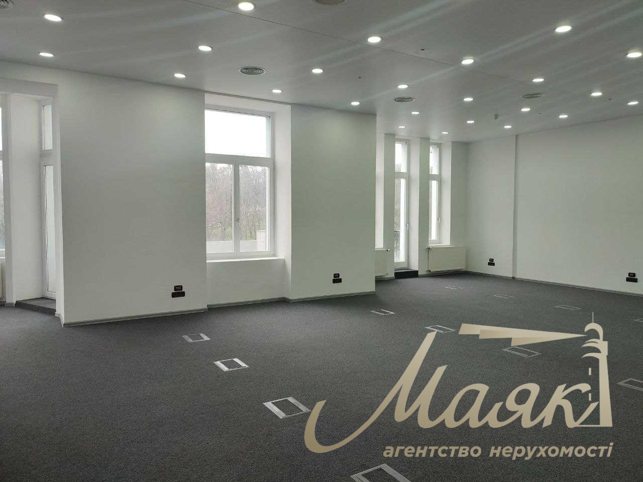 Оренда офісу 263м2 БЦ Європа, Музейний пров.4, Майдан Незалежності, Печерський р-н