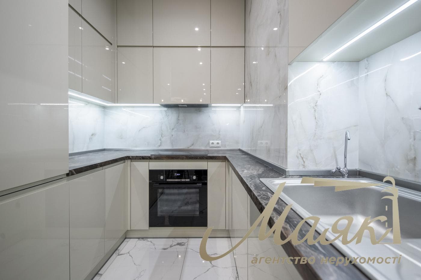 Оренда 2-кімнатної квартири в ЖК Бульвар Фонтанів, 55м², Печерський район, Київ