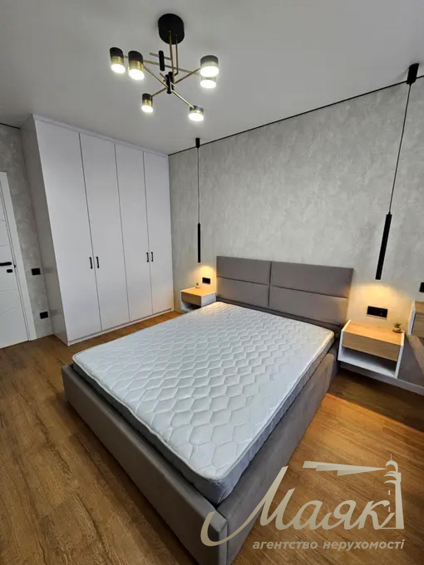 Продаж 1-к кімнатної квартири ЖК Варшавський-2, Виноградар, Поділ