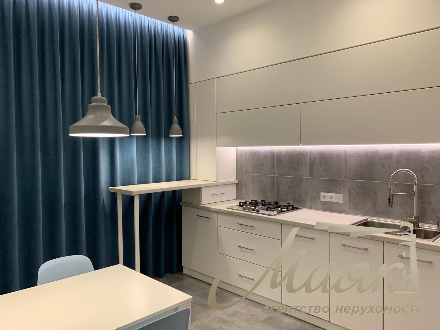 Rent of 1 room apartment in residential complex Podol Grad, Degtyarnaya st. 7, Podol