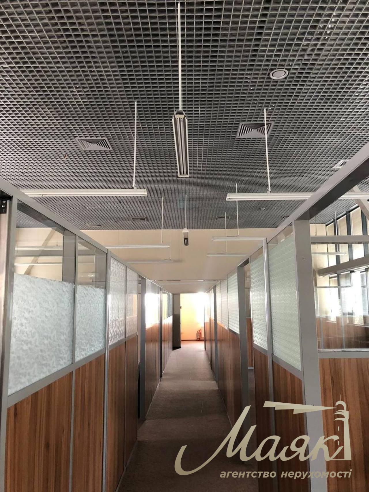 Office space for rent 550m2 on Stolichka street