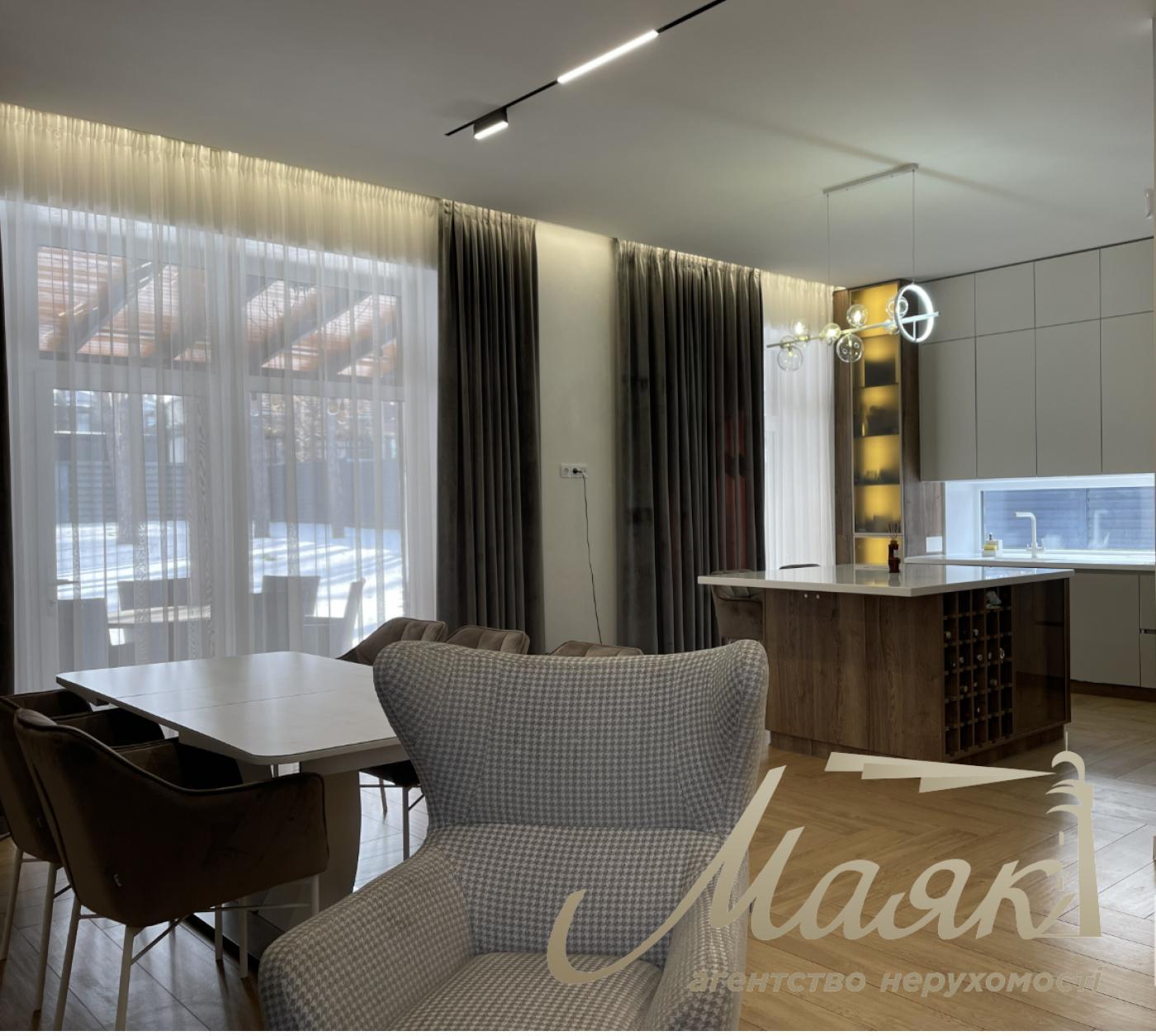 Продажа 2-х этажного дома 255м2, Ходосовка