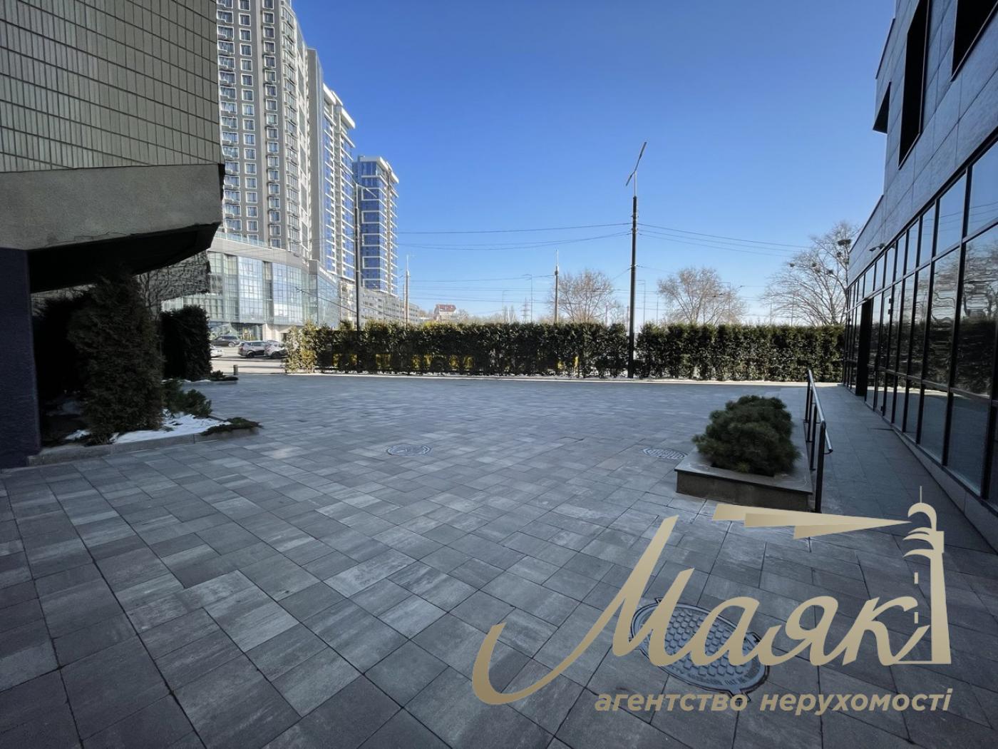Office rent 280 m2, Boychuk St. 44a, Goloseevsky