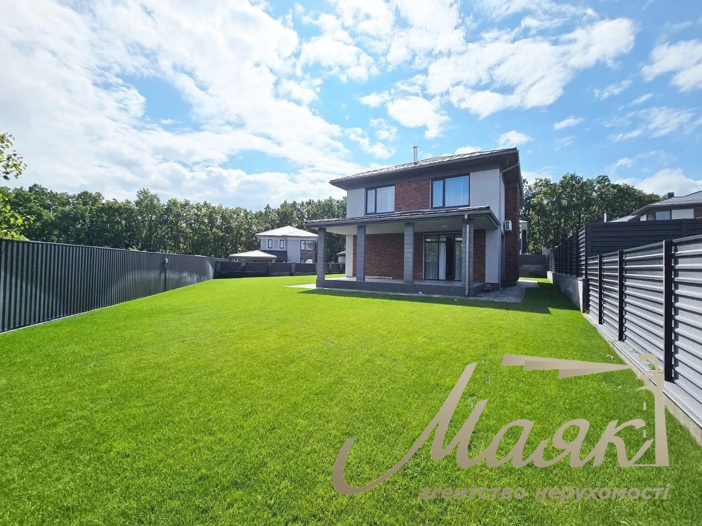 Продаж будинку в Ходосівці 196 кв.м у КТ Мануфактура