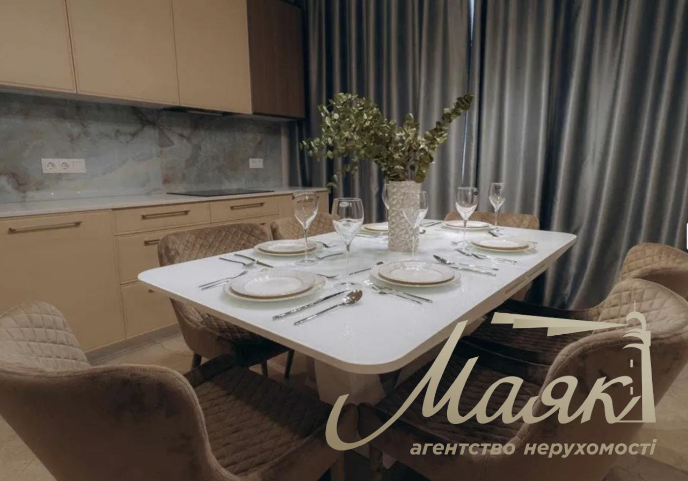 Продаж 3-кімнатної квартири 118м2 в ЖК "Новопечерські Липки", Драгомирова/Верхогляда 15Б, Печерський район