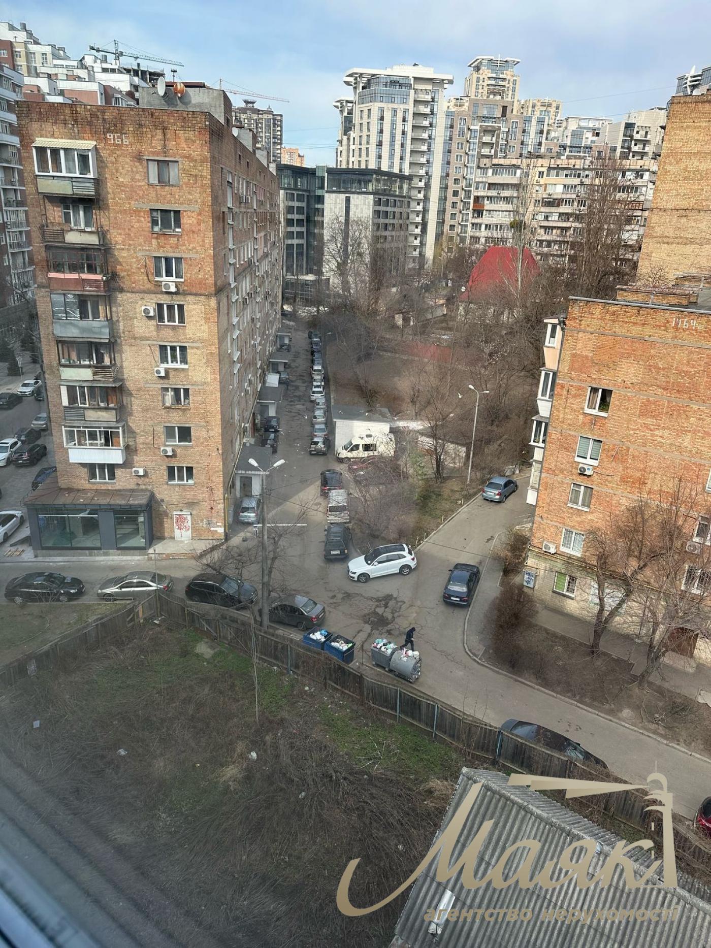 Sale of land for ind. construction, Sapernoe Pole str.