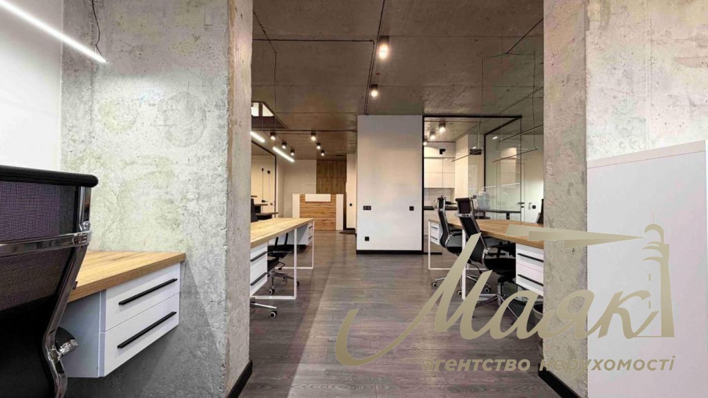 Аренда офиса 160 м.кв. Львовская площадь, Шевченковский р-н