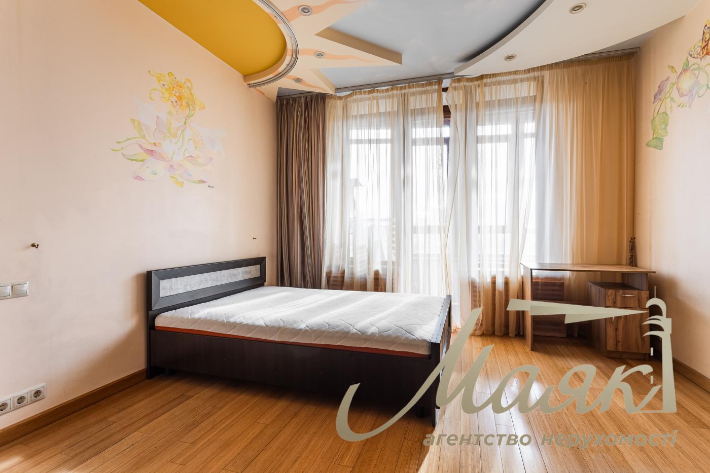 Продажа квартиры 170 м² в Дипломат Холл, ул. Жилянская, 59, центр Киева