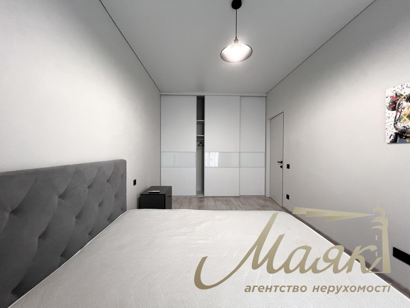 Rent 2-storey house 157m2, Goloseevsky district