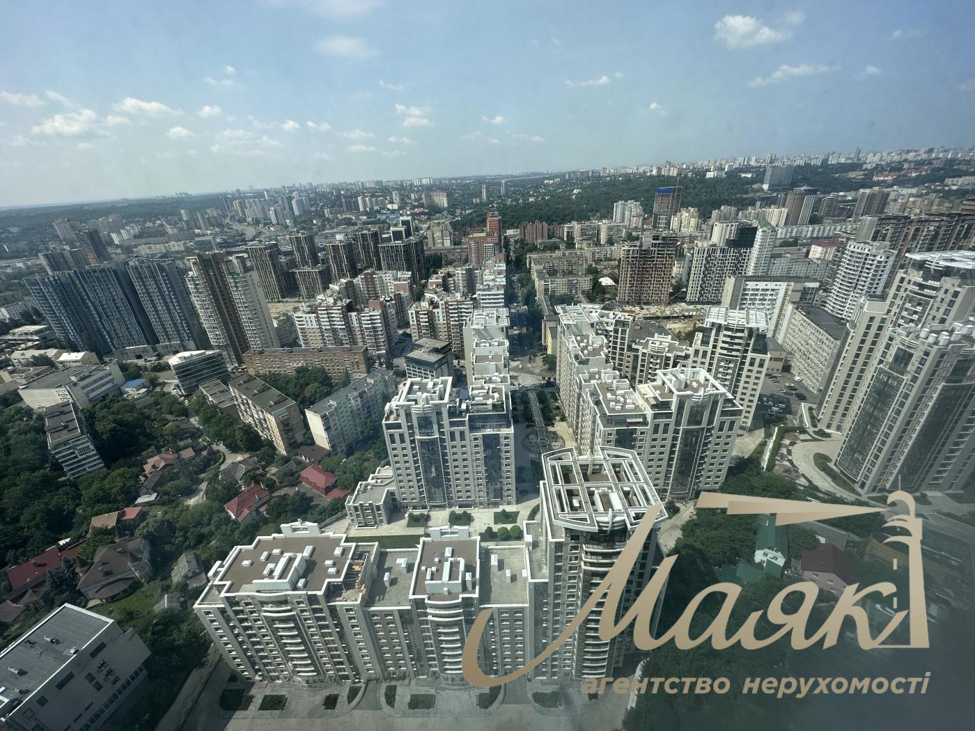 Оренда видового пентхауса в ЖК Taryan Towers, вул. Патріса Лумумби, 12