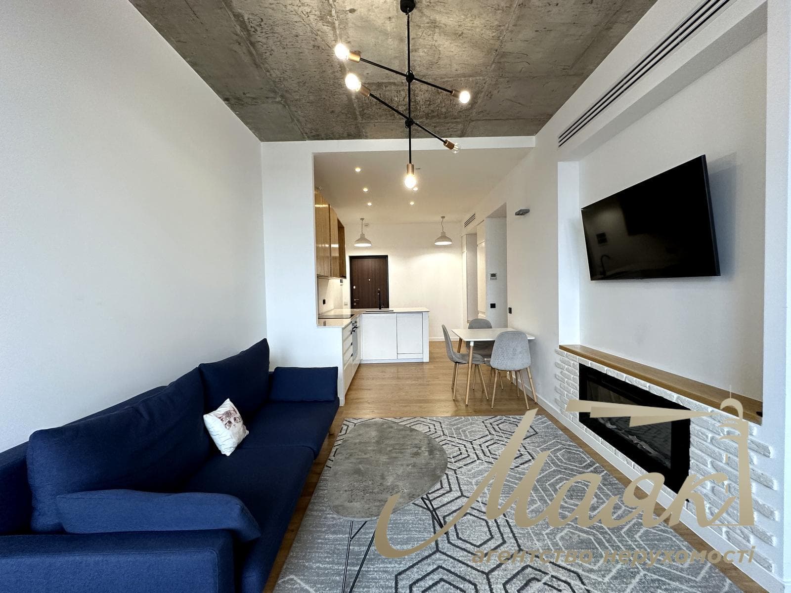2-Bedroom Apartment for Rent in the Tetris Hall Residential Complex, Delovaya Street