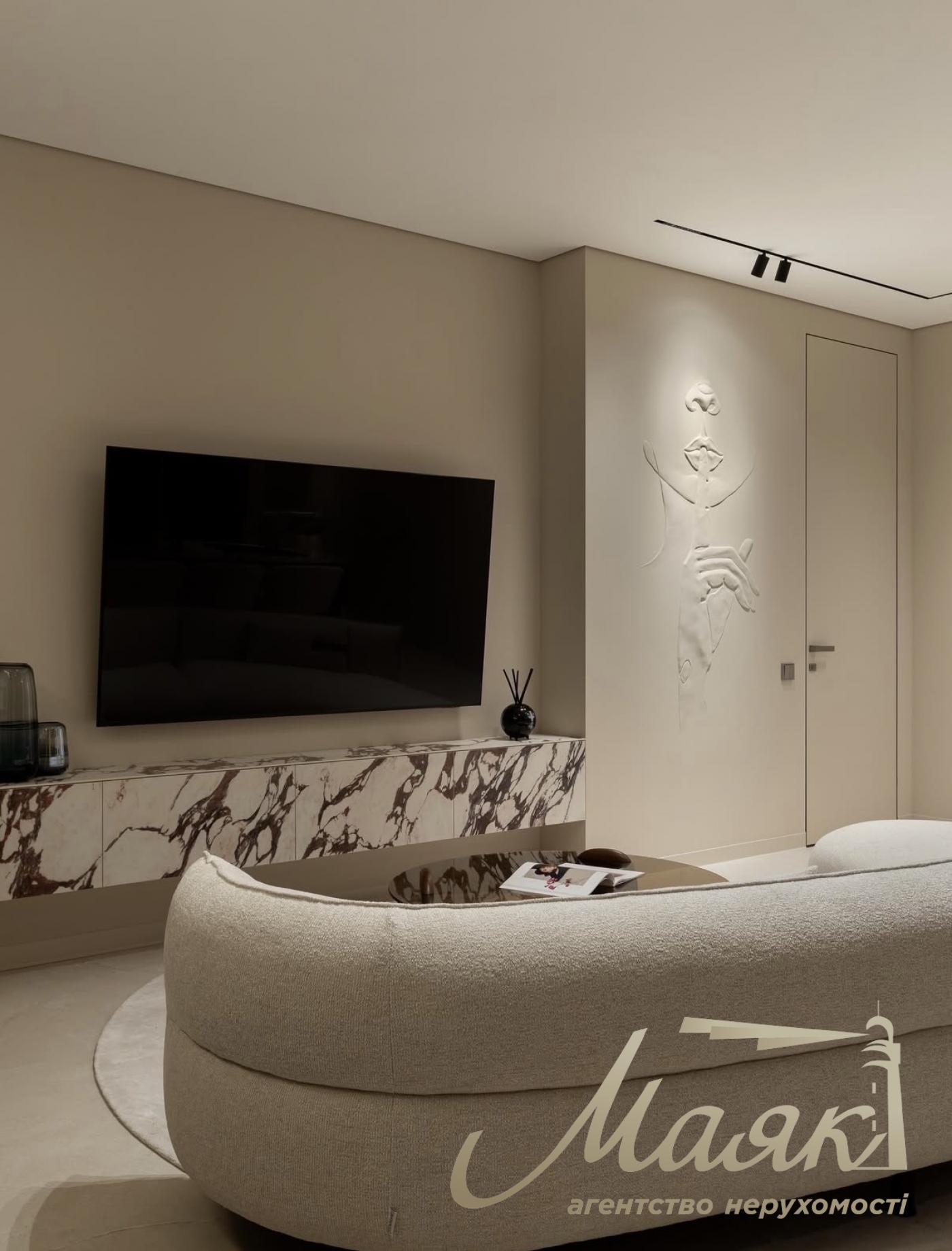 Продажа 4-комнатной квартиры ЖК Новопечерские Липки, ул. Верхогляда (Драгомирова)