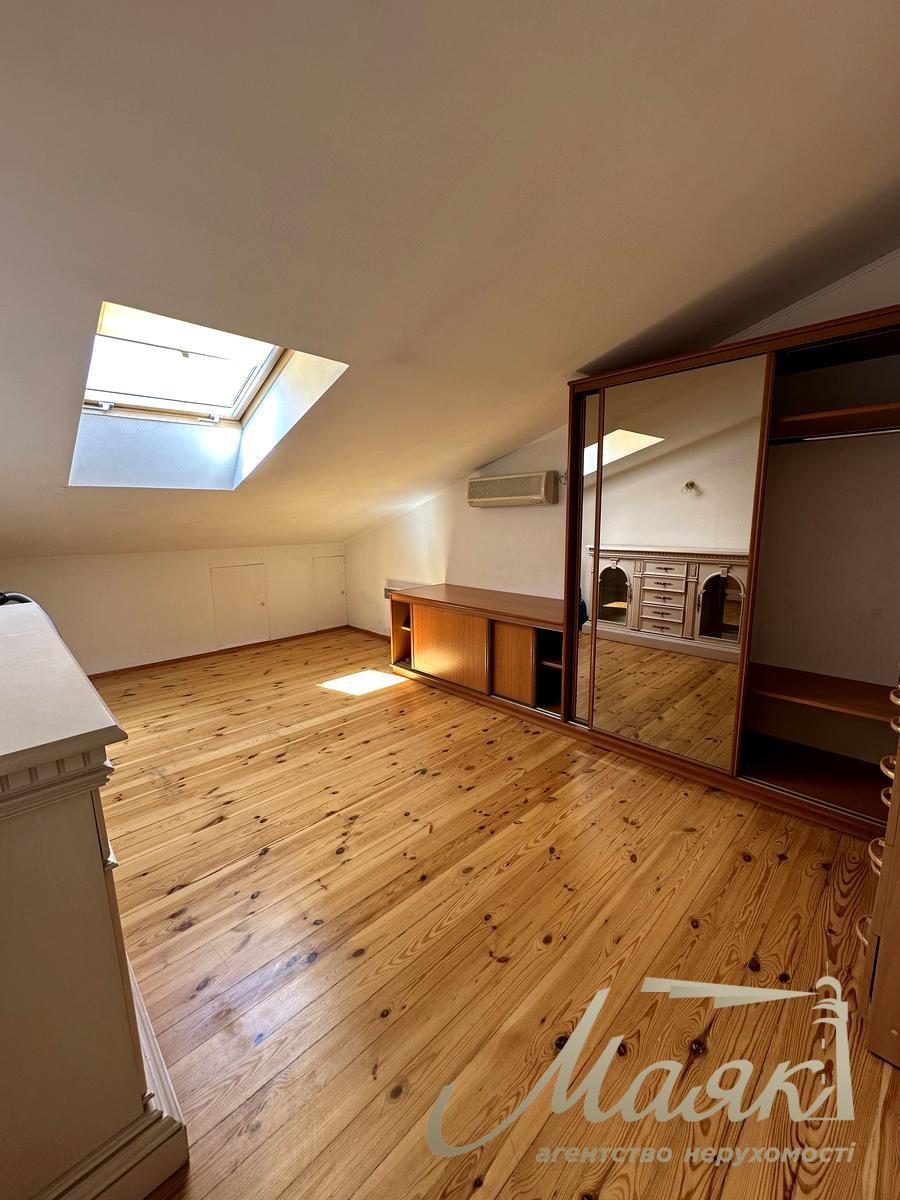 Аренда 4-комнатной квартиры на Саксаганского, Центр, Киев