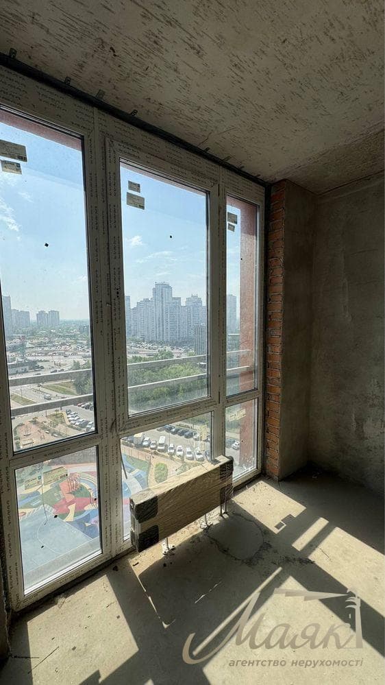 Продаж квартири площею 64 м², ЖК «Севен»