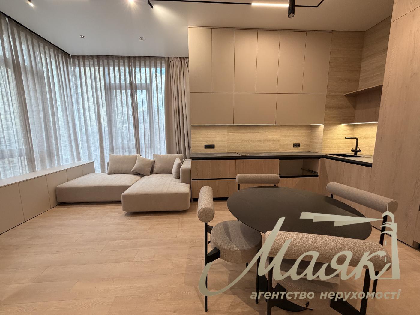 For sale 2-bedroom apartment Residential Complex A136, Antonovicha str.